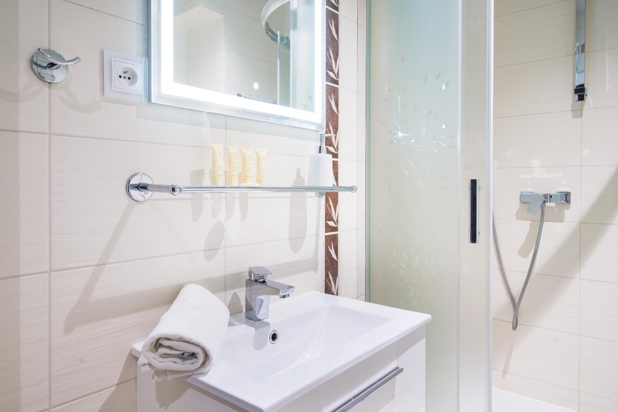 Apartament 6 Os, Dwupoziomowy 56m2 Z 2 Balkonami Kołobrzeg