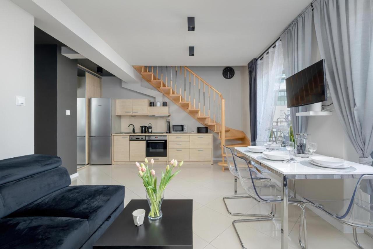 Apartament 6 Os, Dwupoziomowy 56m2 Z 2 Balkonami *